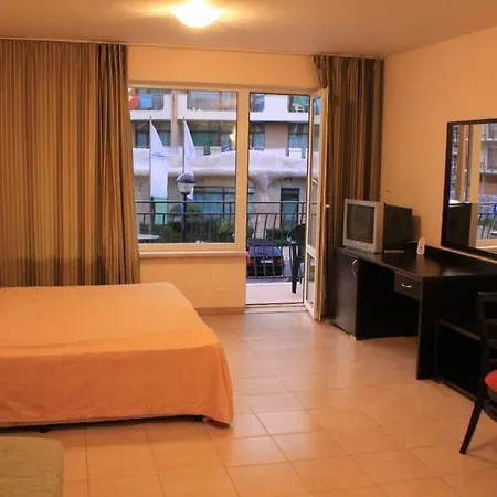 Apartment Forum2 *